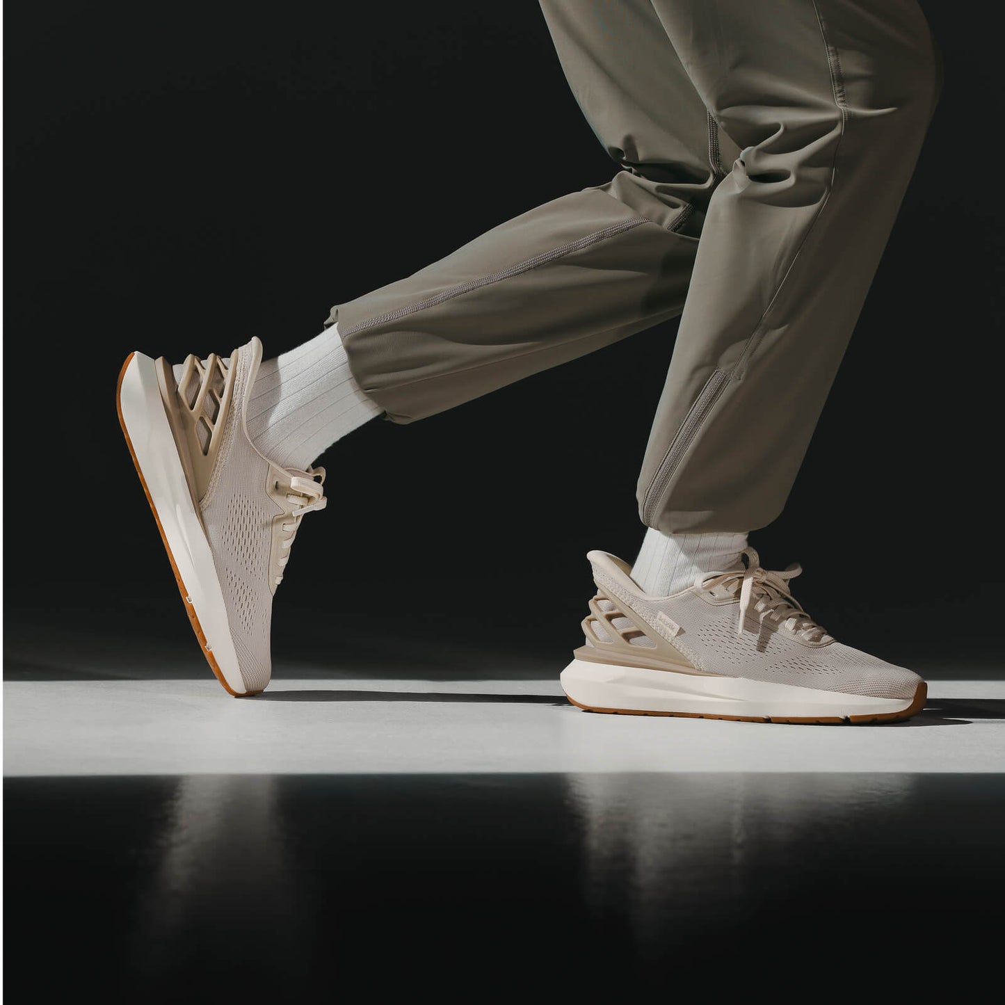 Women's Athens 2 - Oatmeal/Pristine